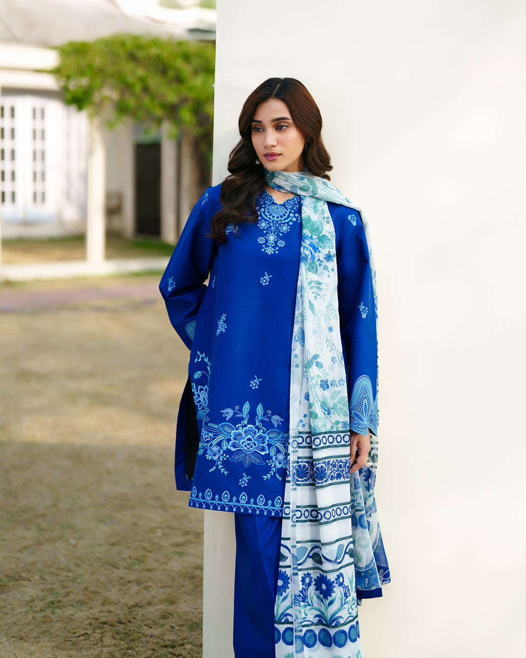 Cobalt Charm Embroidered Lawn 3-Piece