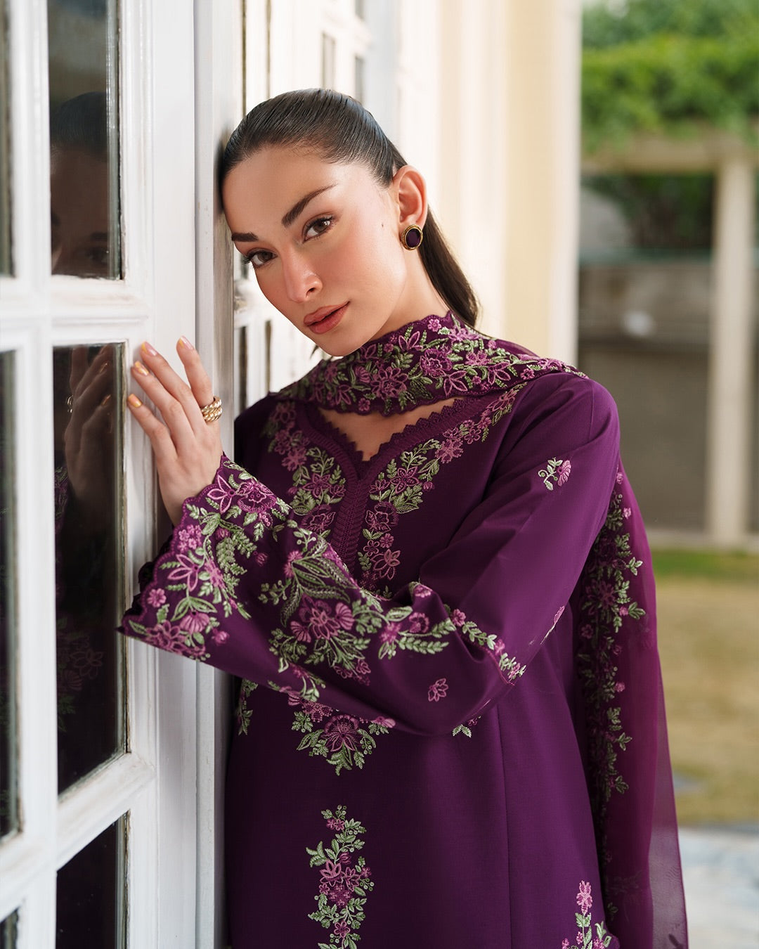 Plum Perfection – Embroidered 3 Piece Lawn Suit
