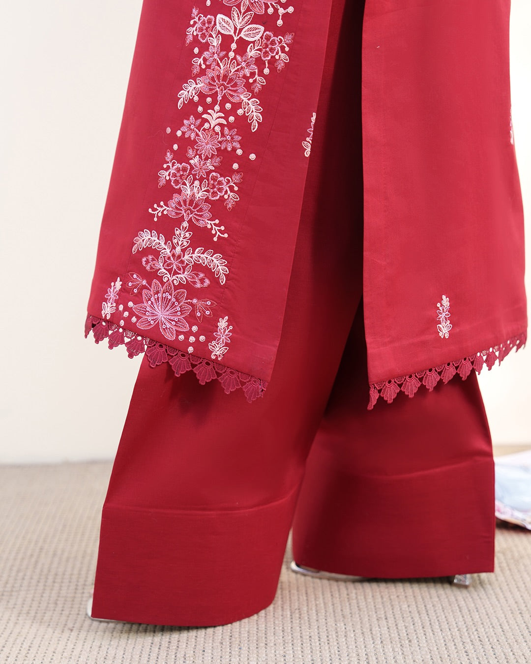 Crimson Bloom Embroidered Lawn 3-Piece