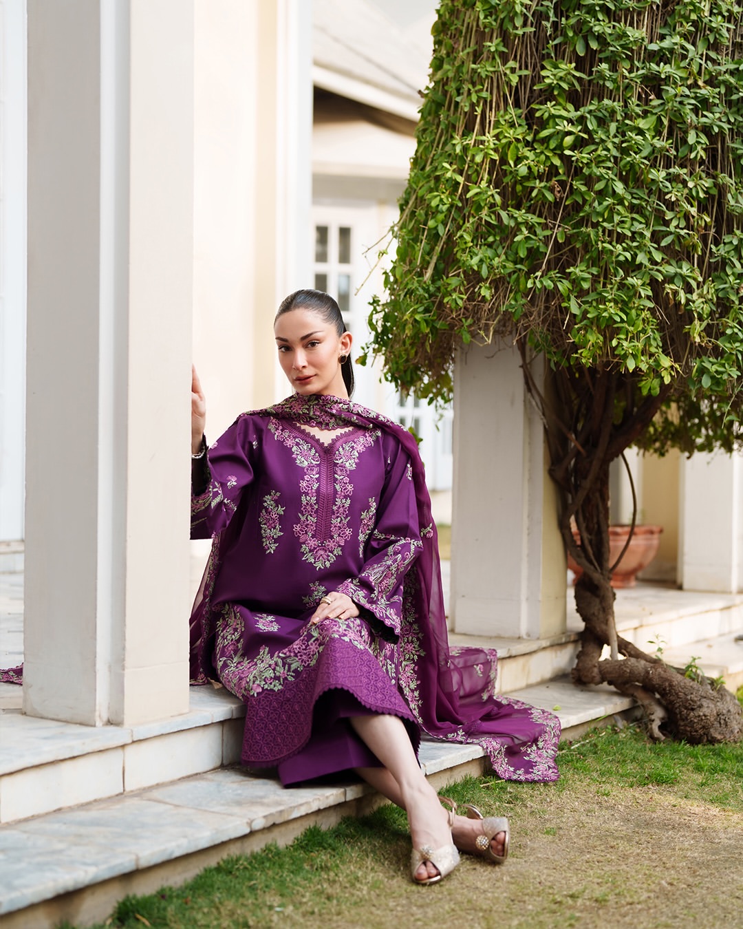 Plum Perfection – Embroidered 3 Piece Lawn Suit