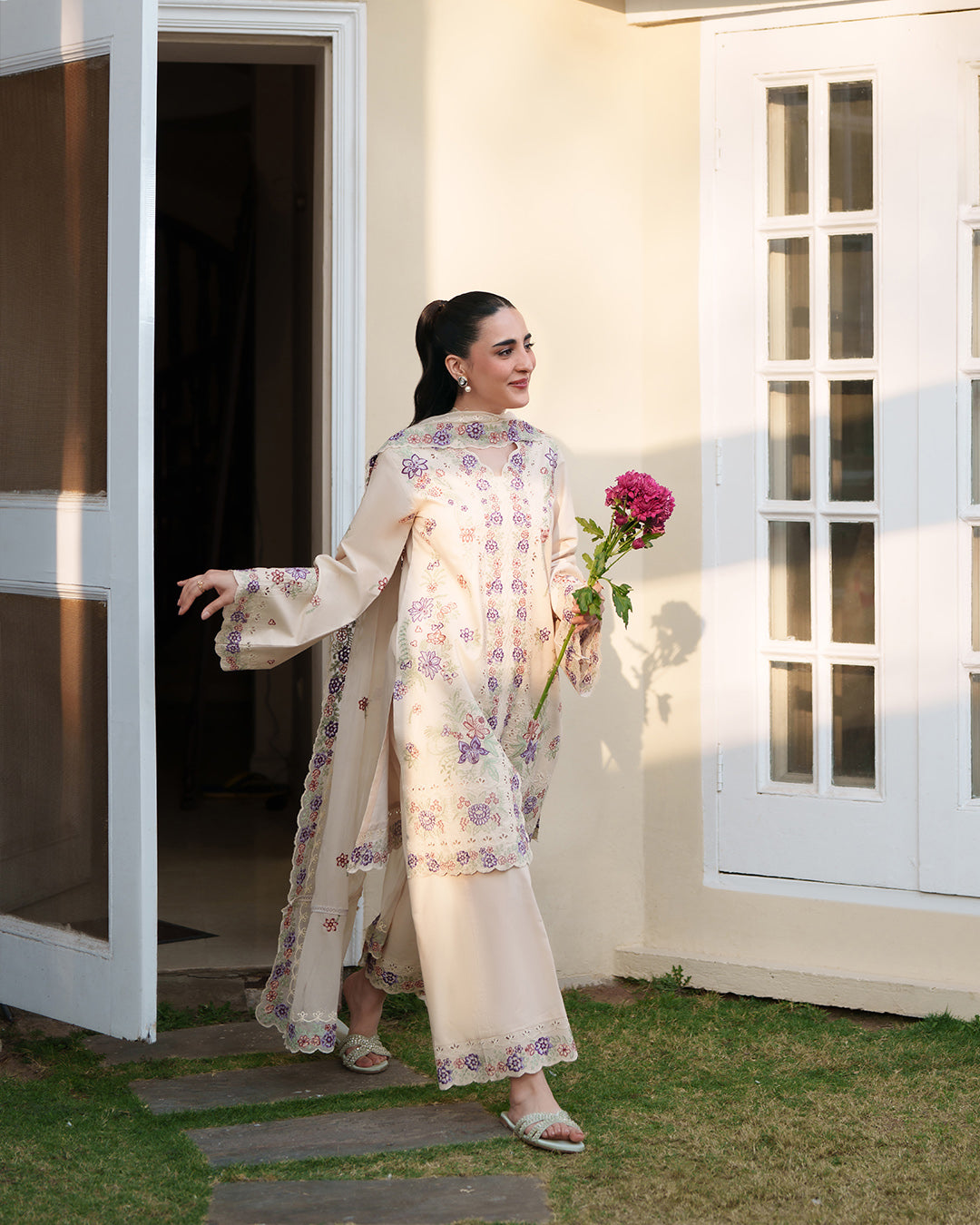 Ivory Blossom Multi-Embroidered Lawn 3-Piece